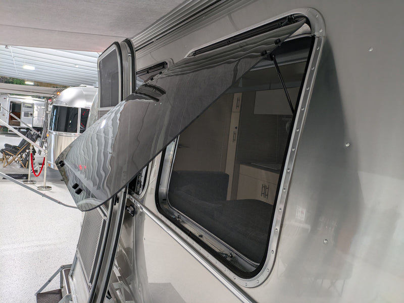 2024 Airstream Flying Cloud 23FB