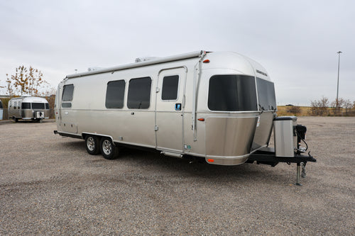 2024 Airstream Flying Cloud 28RBT