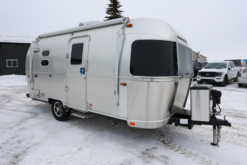 2025 Airstream Caravel 20FB