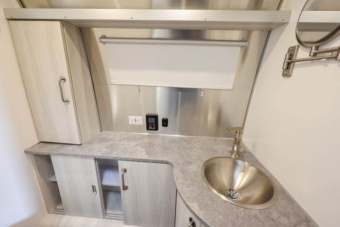 2025 Airstream International 30RBQ