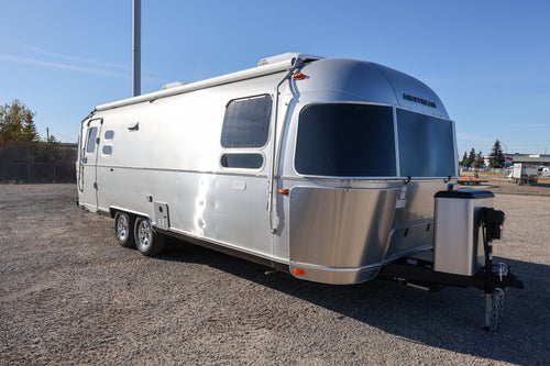 2025 Airstream Flying Cloud 27FBQ