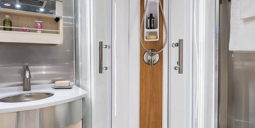 Three-piece Residential-style Bathroom